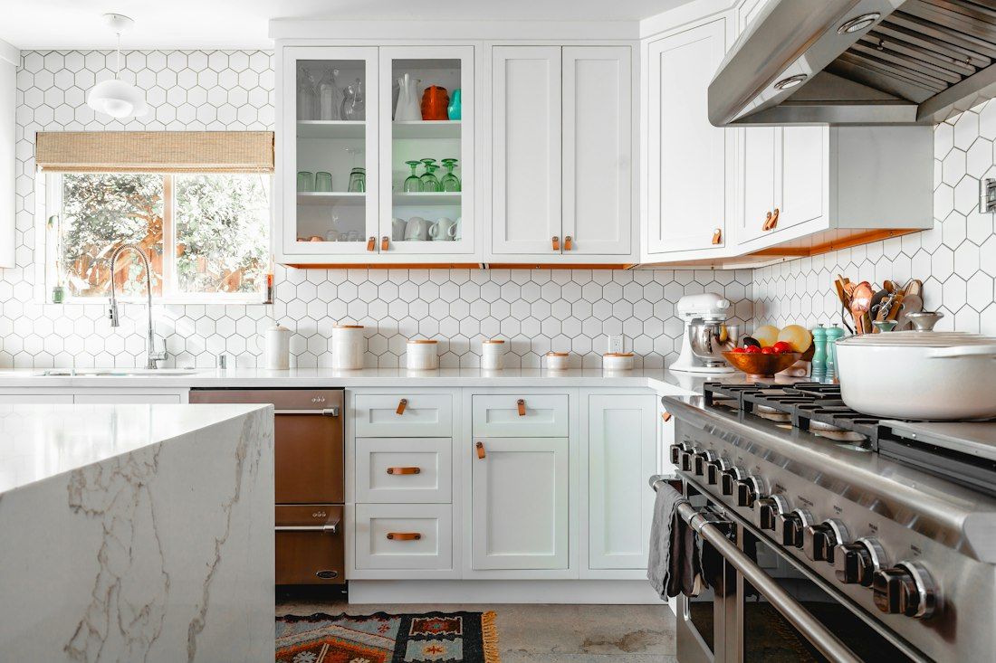 L-Shaped Modular Kitchen