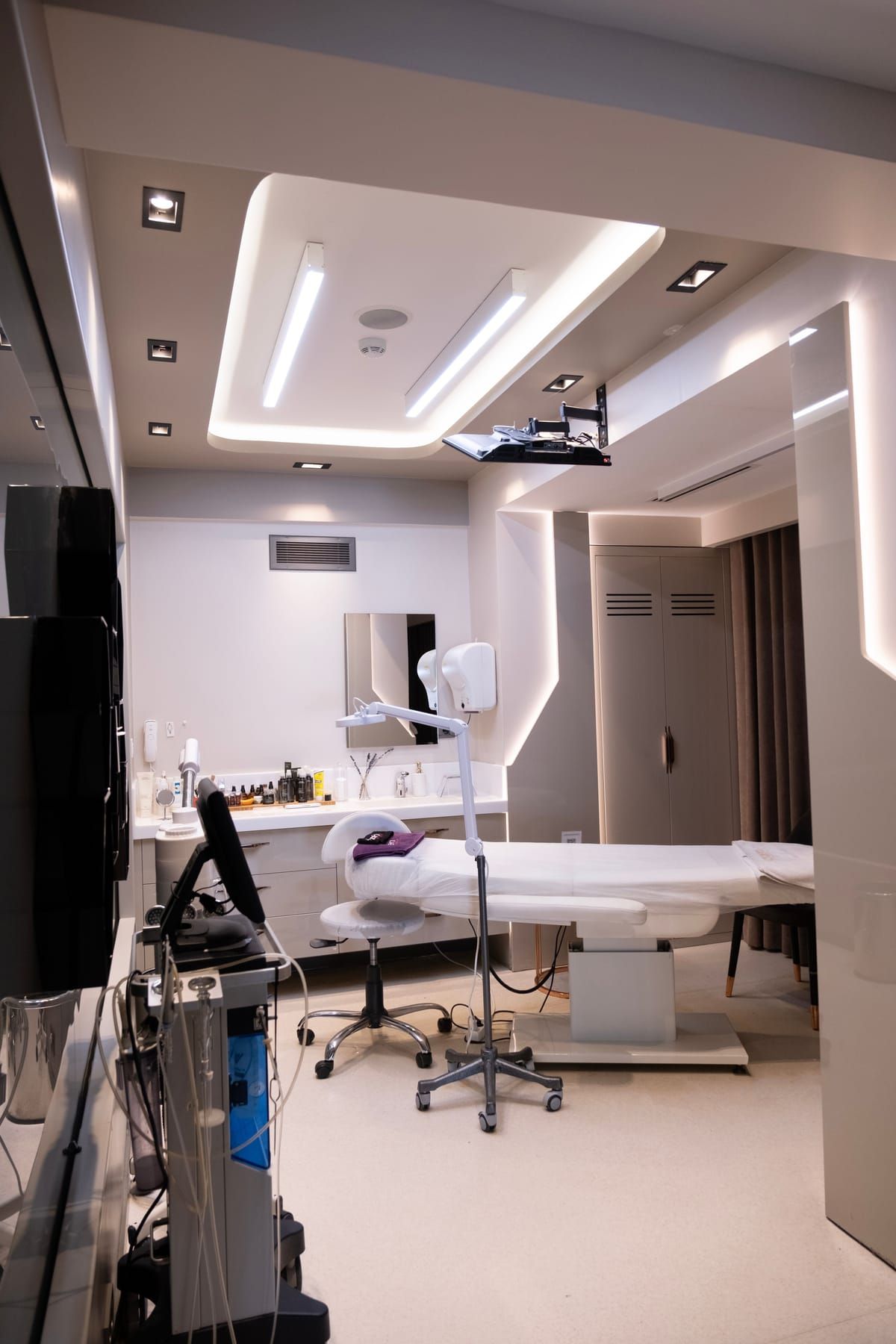 Doctor Chamber Interior Design