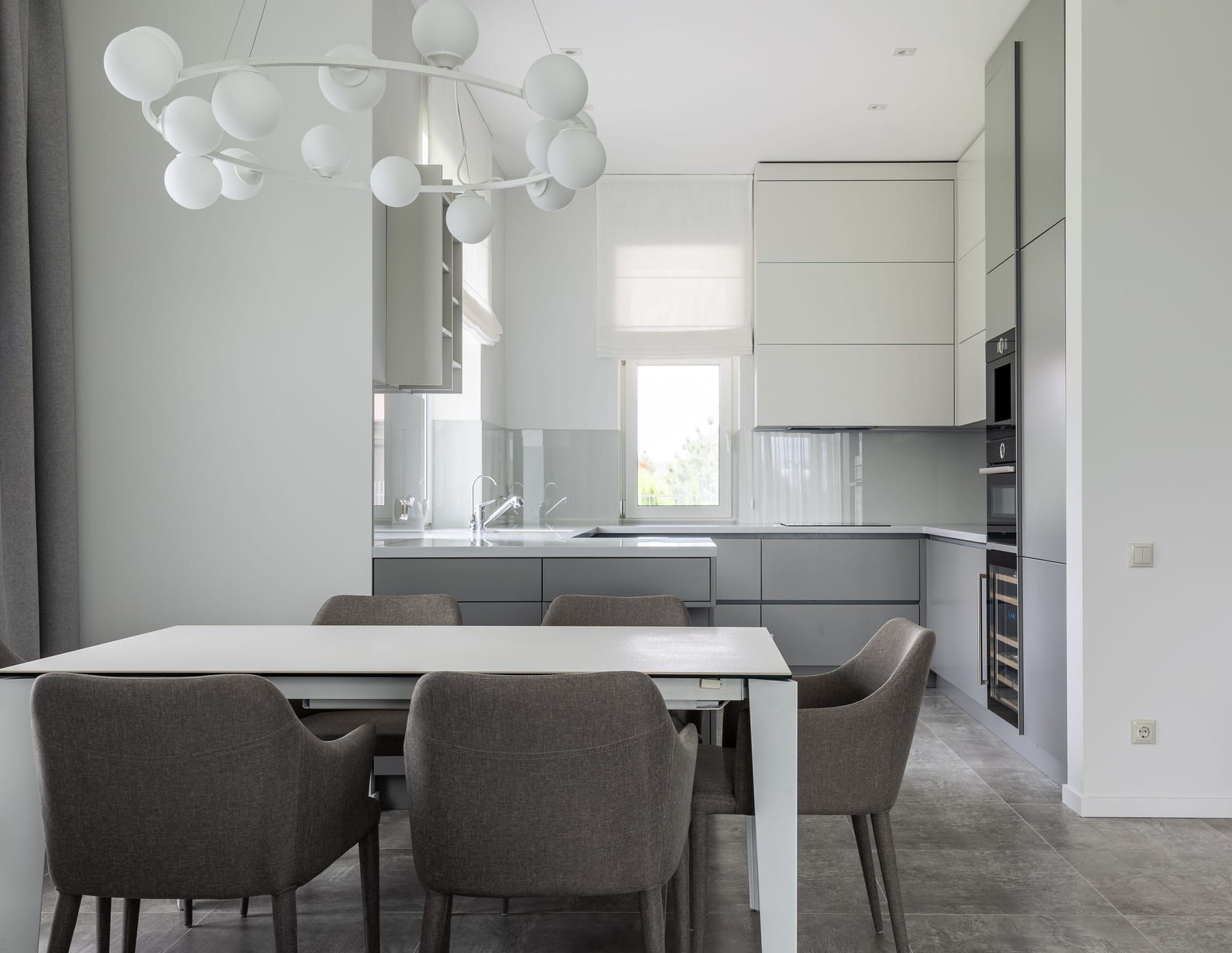 Minimalist Penthouse Interior Design