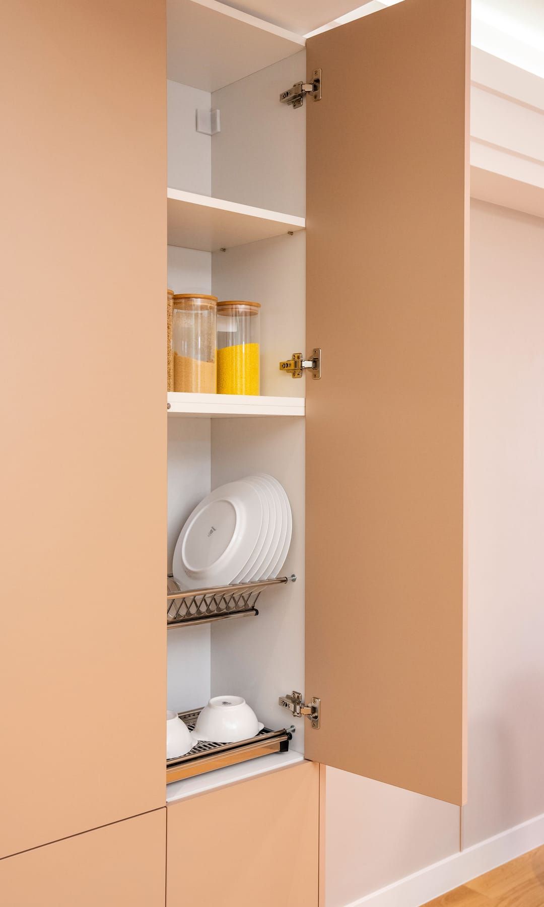 Corner Storage